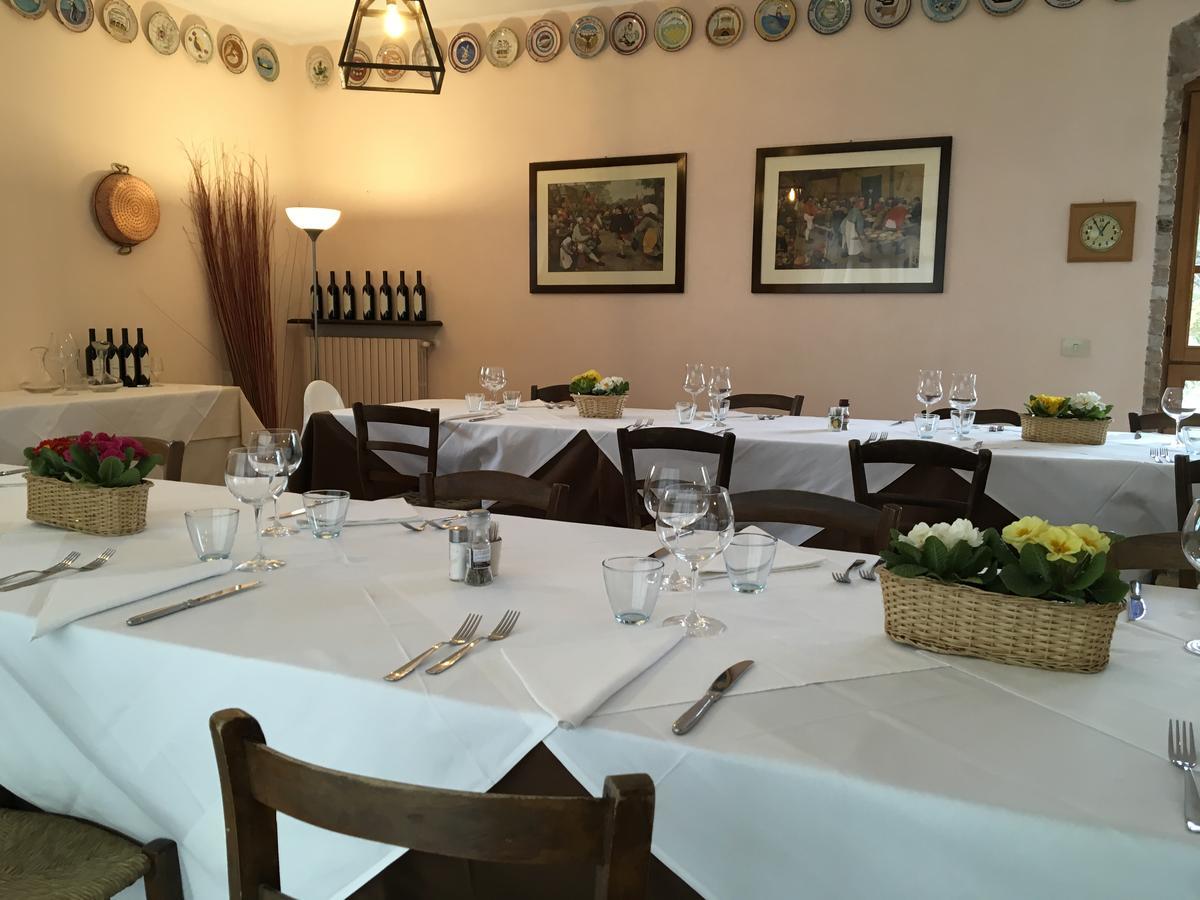 Agriturismo Relais "Il Bricco" Ница Монферато Екстериор снимка